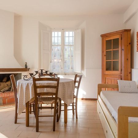 מרינה די קסטנייטו קרדוצ'י Villa Emilia חדר תמונה