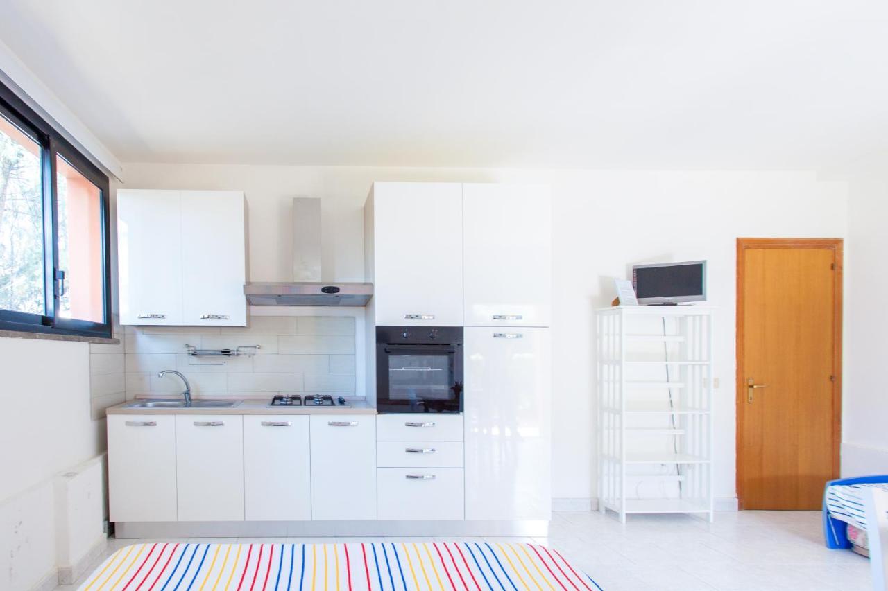 מרינה די קסטנייטו קרדוצ'י Villa Emilia מראה חיצוני תמונה